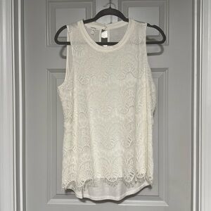 Maurice”s Large Ivory Colored Lace Front Tank